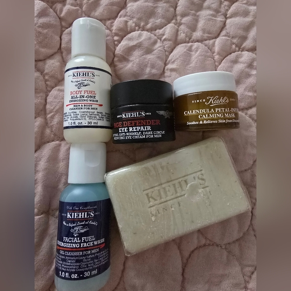 KIEHL'S 6 PCS BUNDLE MINI SIZES AND MAKEUP BAG FROM milk makeup - Picture 5 of 5